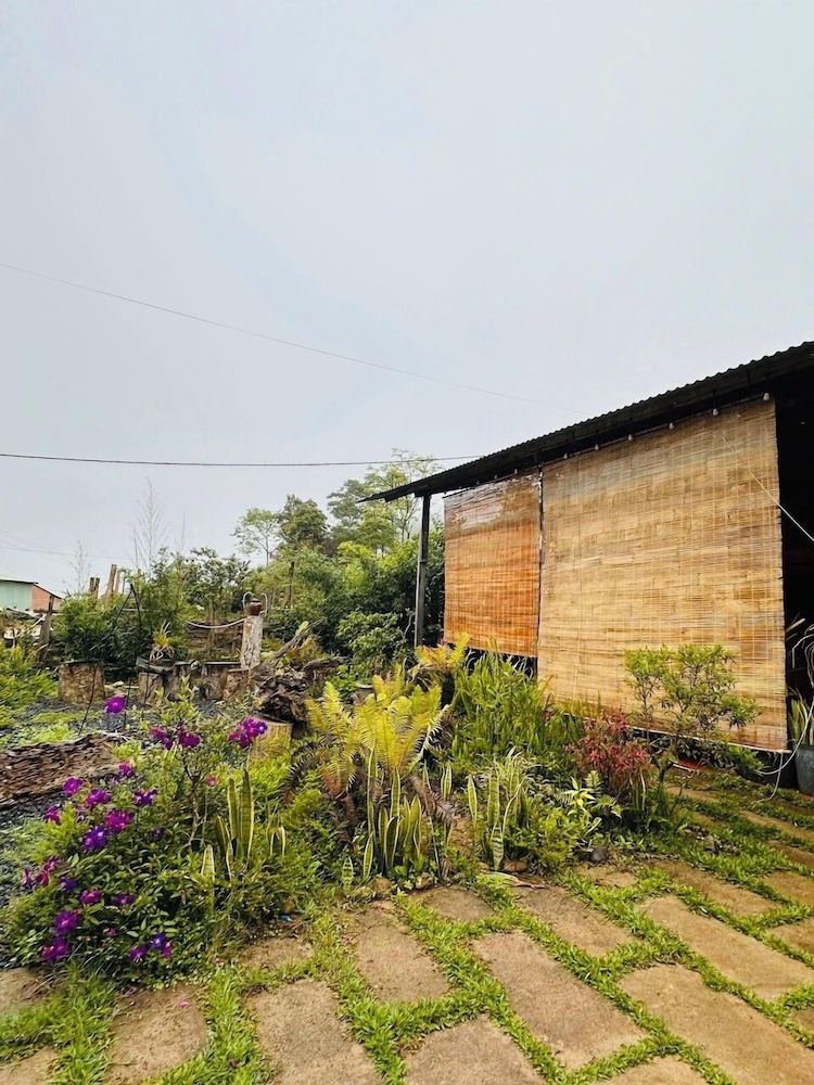 Thanh Binh Homestay Mang Den TT Mang Den