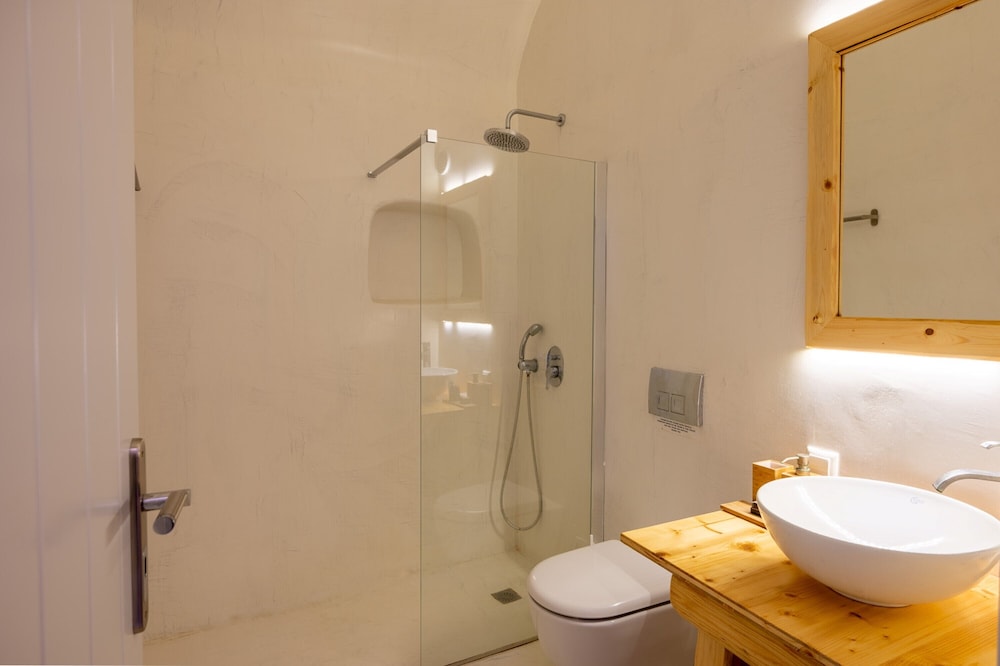 Karpimo Suites