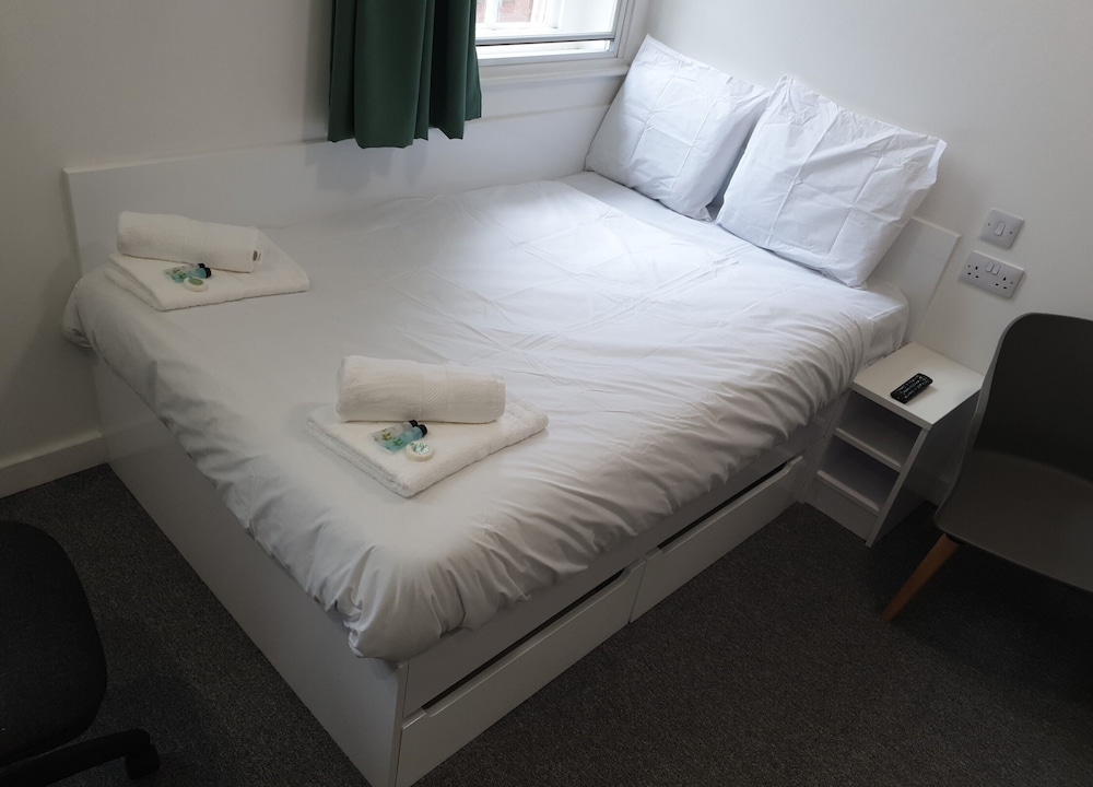 Charming Studios for STUDENTS- LEICESTER view 3