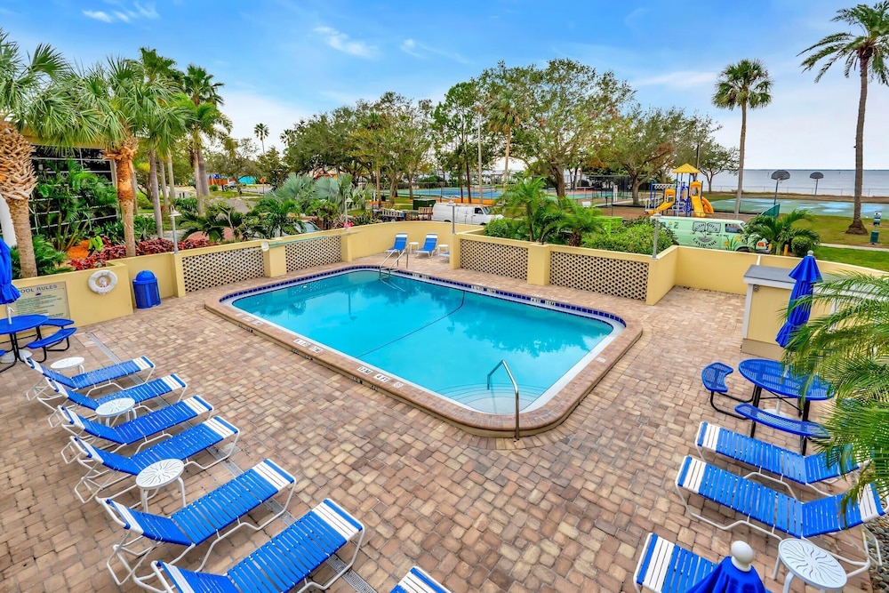 Bahia Waterview Suite Pool Tennis Beach Fishing