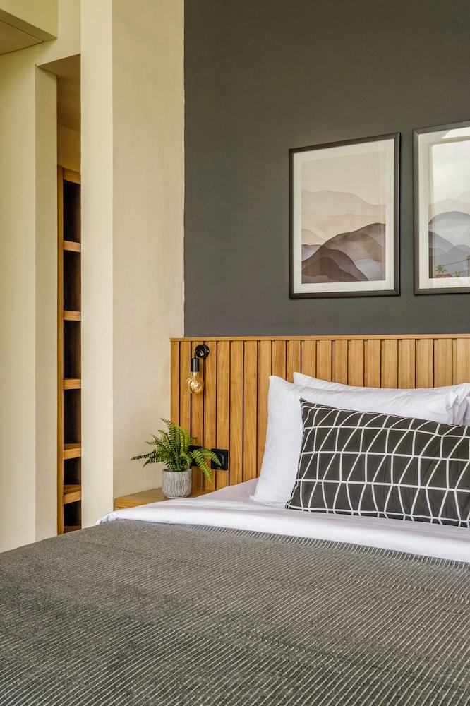 Villa Gaudi Dua by DVH Luxe Retreats 2BR