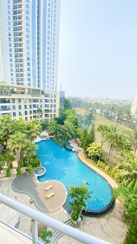 The Mansion at Dukuh Golf Kemayoran
