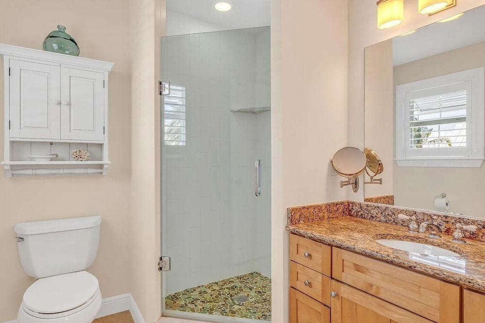 The Point At Coral Lagoon, Rare End Of Canal Villa 3 Bedroom Townhouse