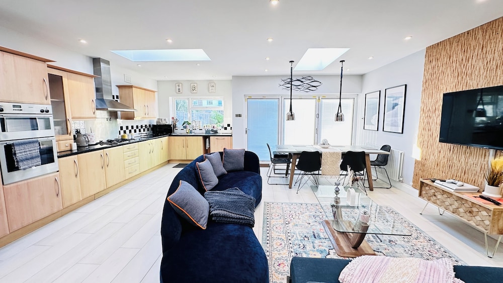 Greatwest House