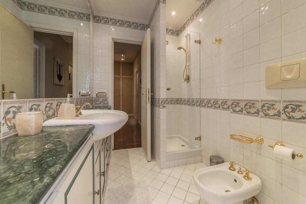 San Pietro Exclusive Panoramic Flat