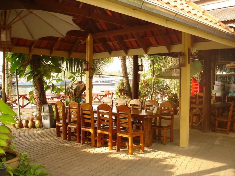 Seaza Hotel