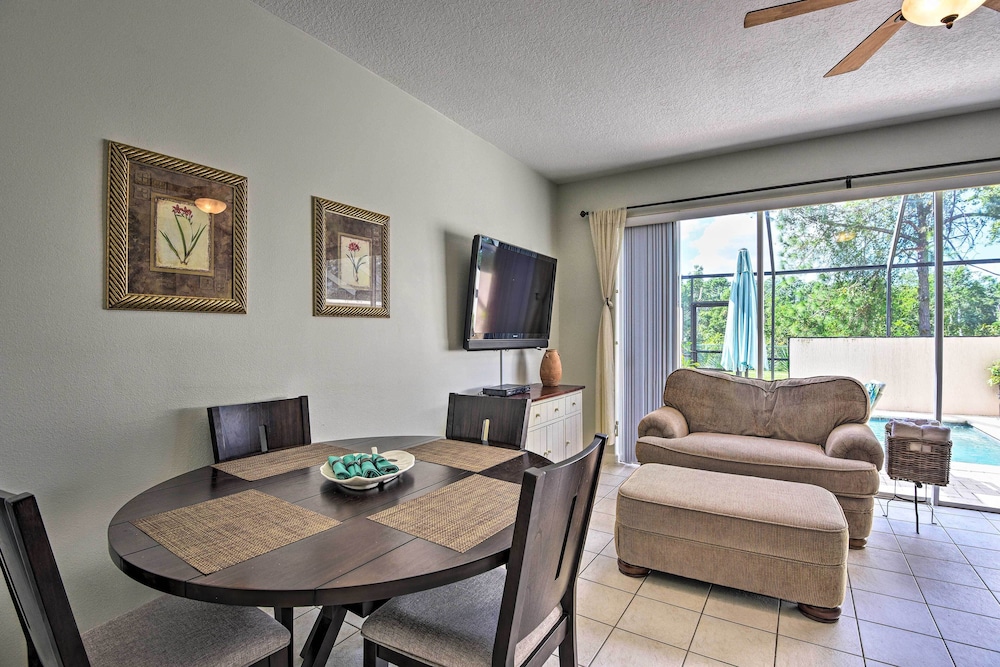 Kissimmee Home w/ Private Pool < 3 Mi to Disney!