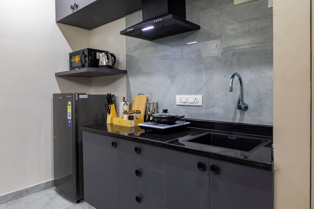 Buteak Suites