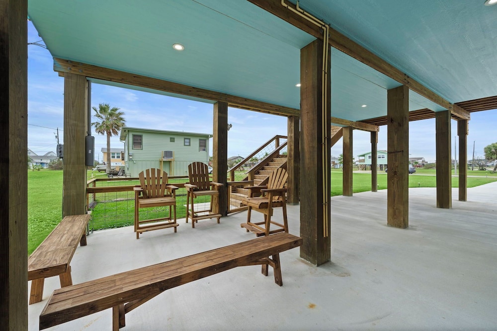 Coral Mountain by Ryson Vacation Rentals