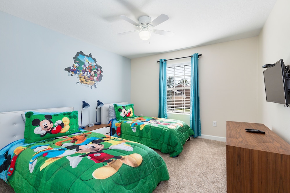 Empire of Champions by VillaDirect - Image 3