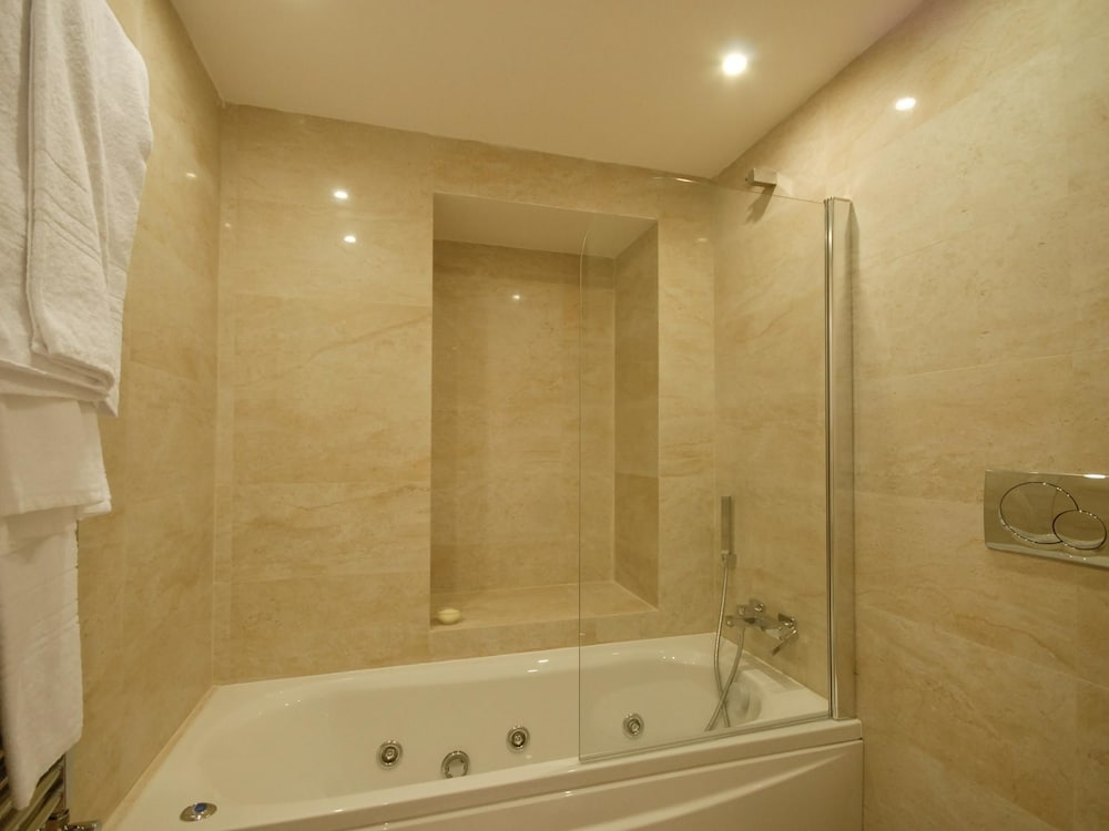 Grace Apartment