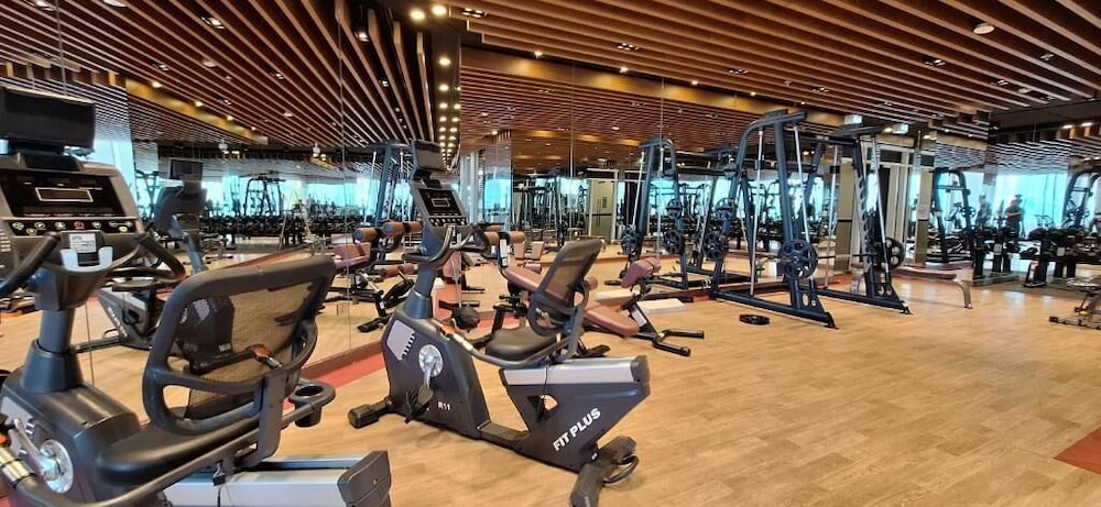 Manzil - Luxury 2BR w Pool and Burj View