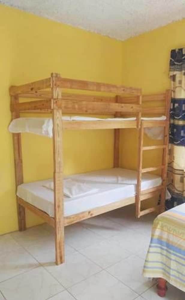 The blue Lagoon Hostel & Private Rooms