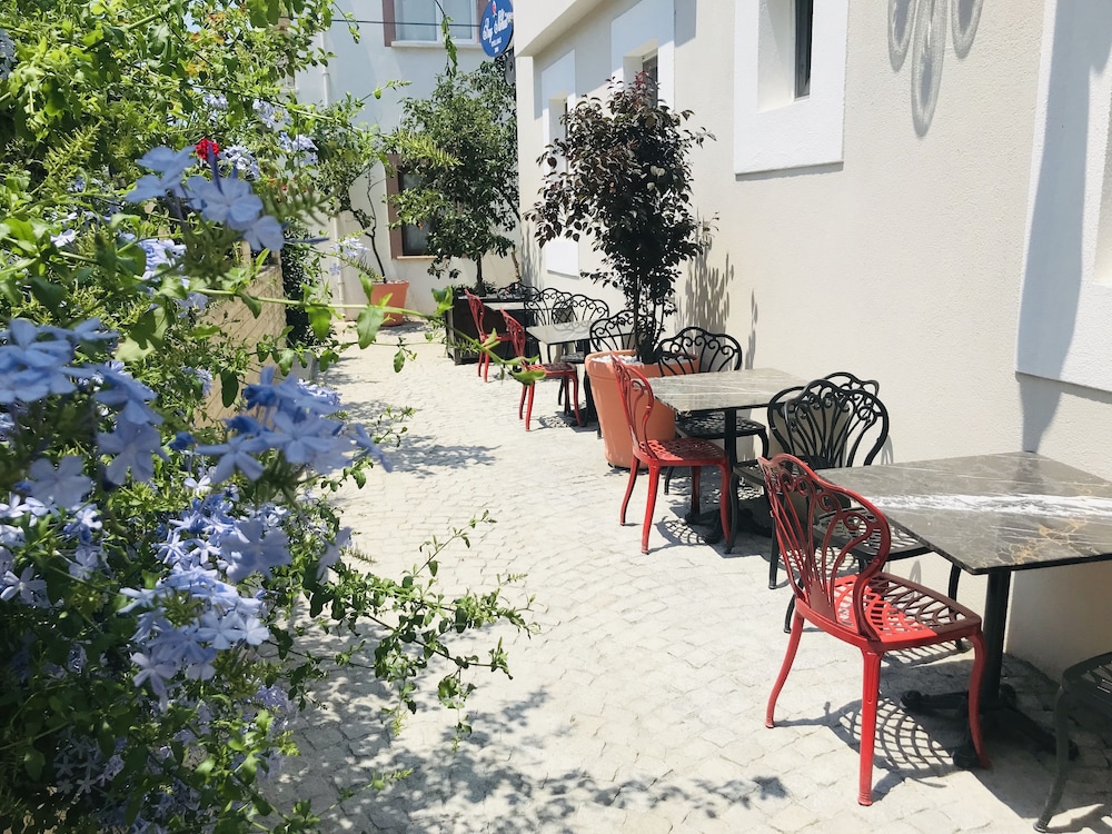 Bay Nihat Lale Otel - Image 25