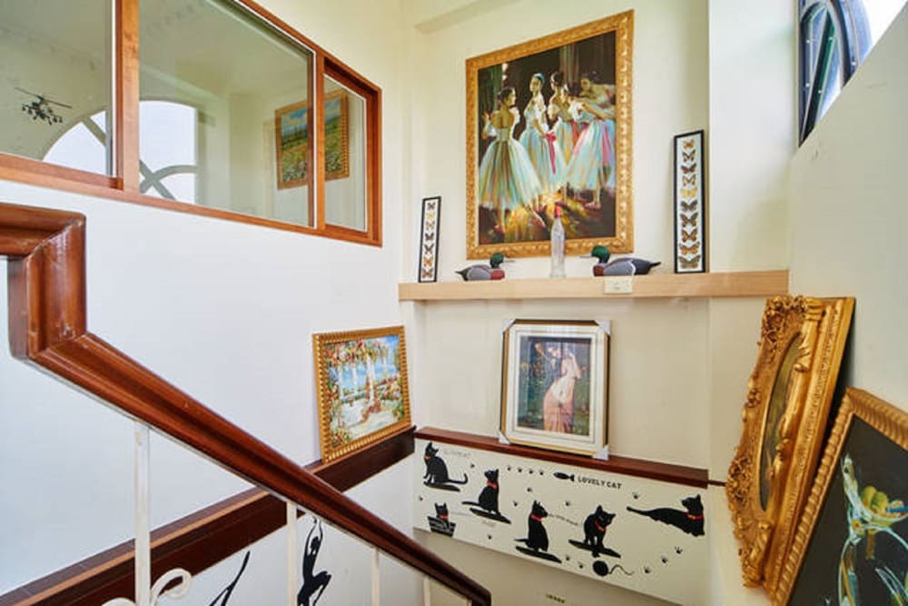Peace Art Villa