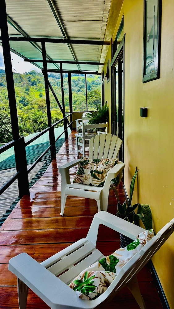 Freddys Place Bed and Breakfast