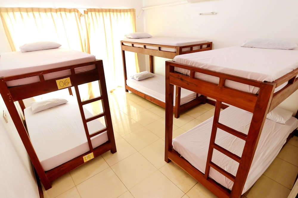 Hang Tep Hostel