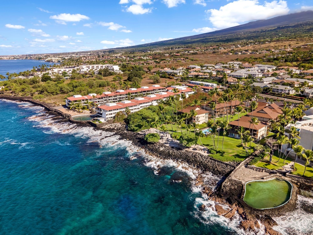 Ocean Front! - Second Floor With AC & Lanai! - Vrkcv