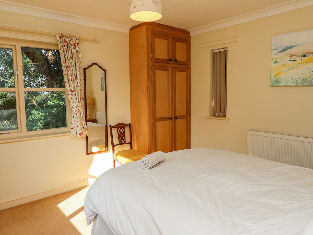 Hill Top Cottage view 2