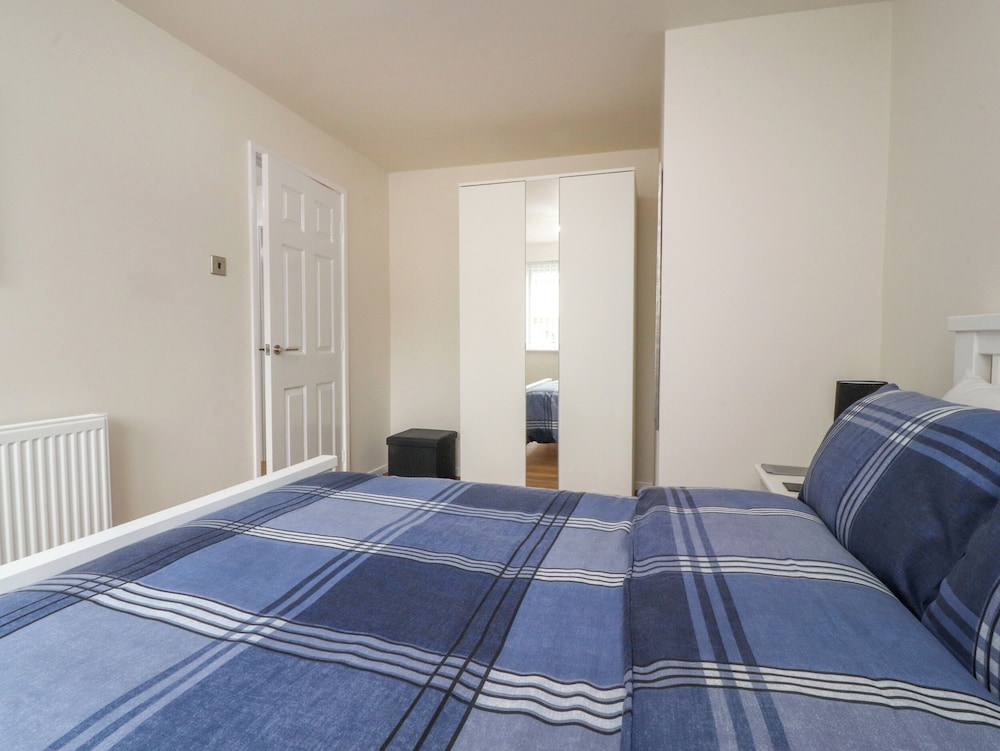 Flat 1, Sandridge Court