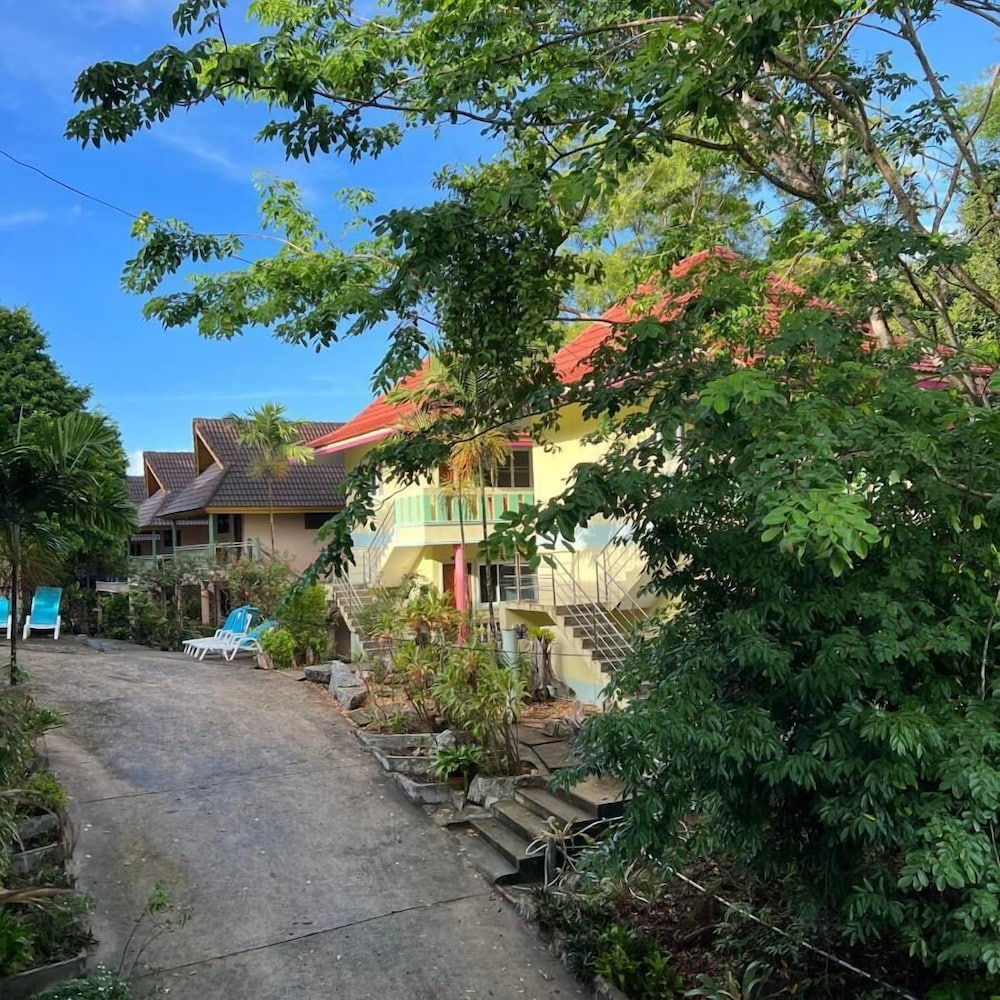 Photo 16