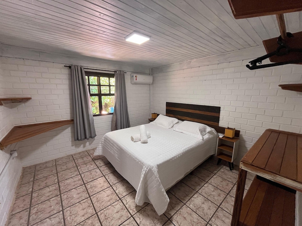 Casas Valley Design - Praia do Rosa - SC