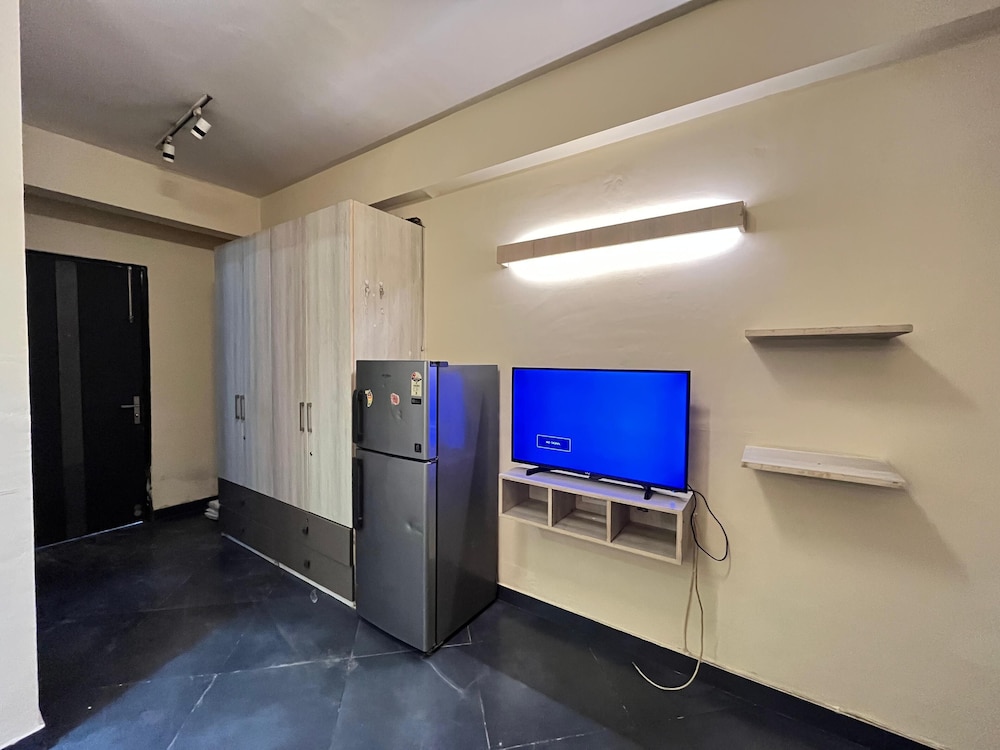 GoBravo Residences – Kapashera, New Delhi