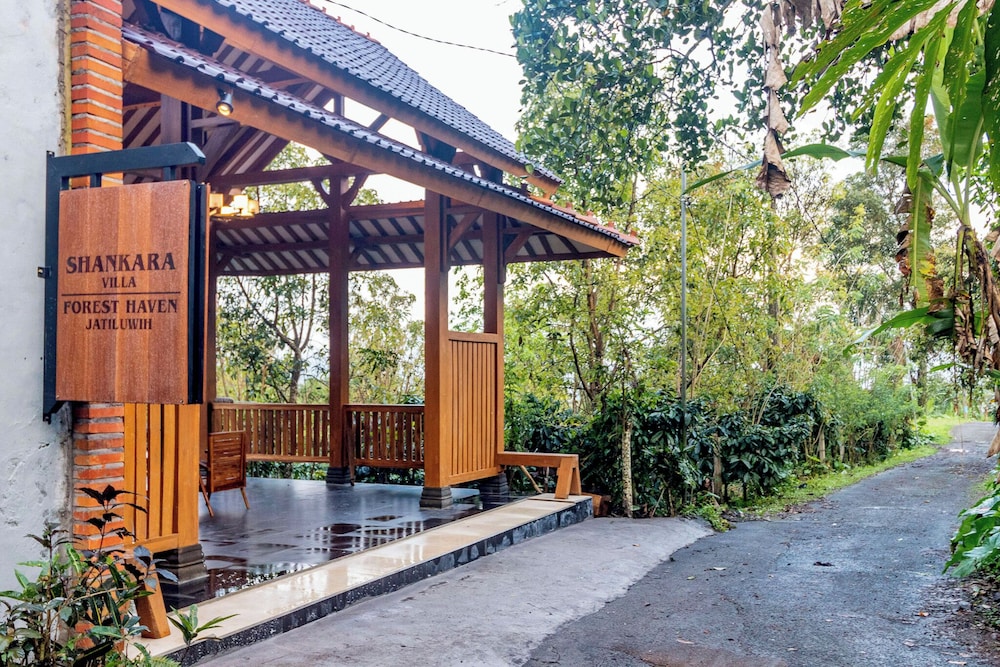 Shankara Forest Haven Villa by AGATA