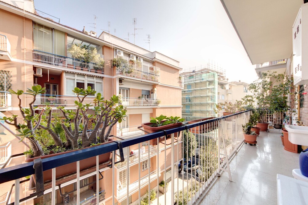 Monteverde Letting - Stylish Apartment in Rome