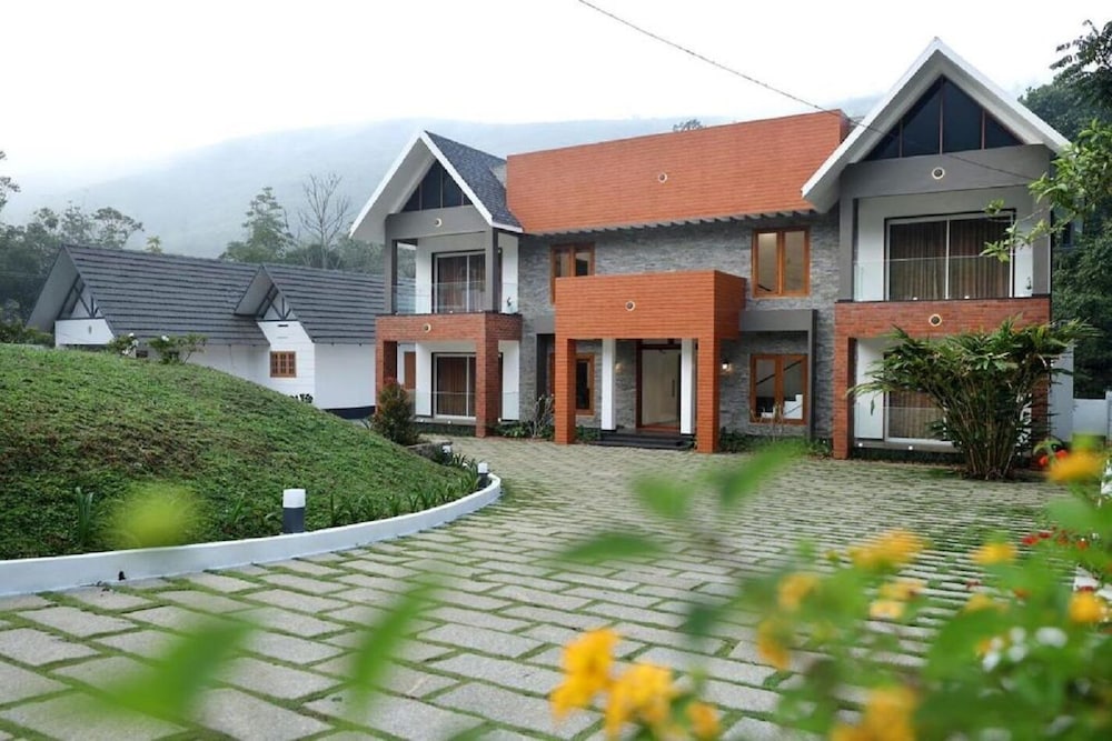 PAKOID COTTAGES