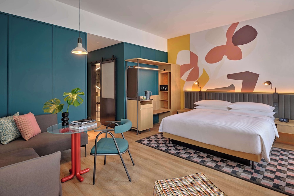 Caption by Hyatt Zhongshan Park Shanghai 15