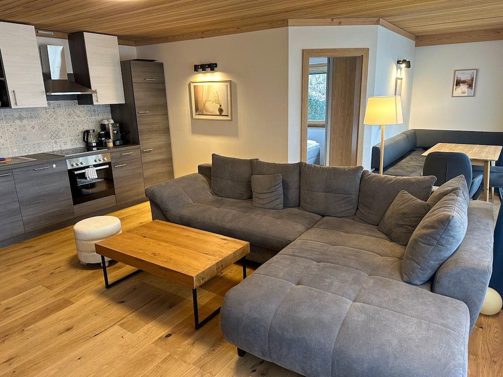 Apartment in Saalfelden Near Ski Slopes