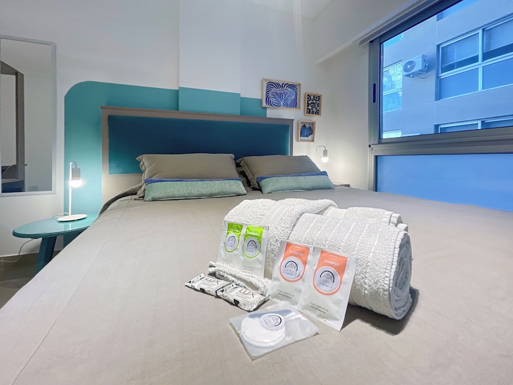 Ayres Suites Moreno