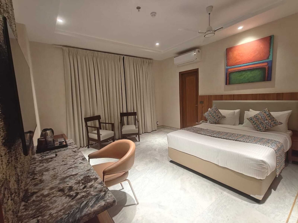 Bluestone Prime by The Cosy Hotels