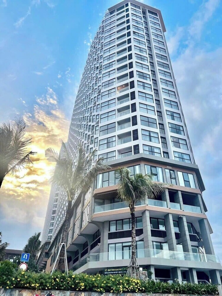 Hotel Apec Mandala Cham Bay - Image 1