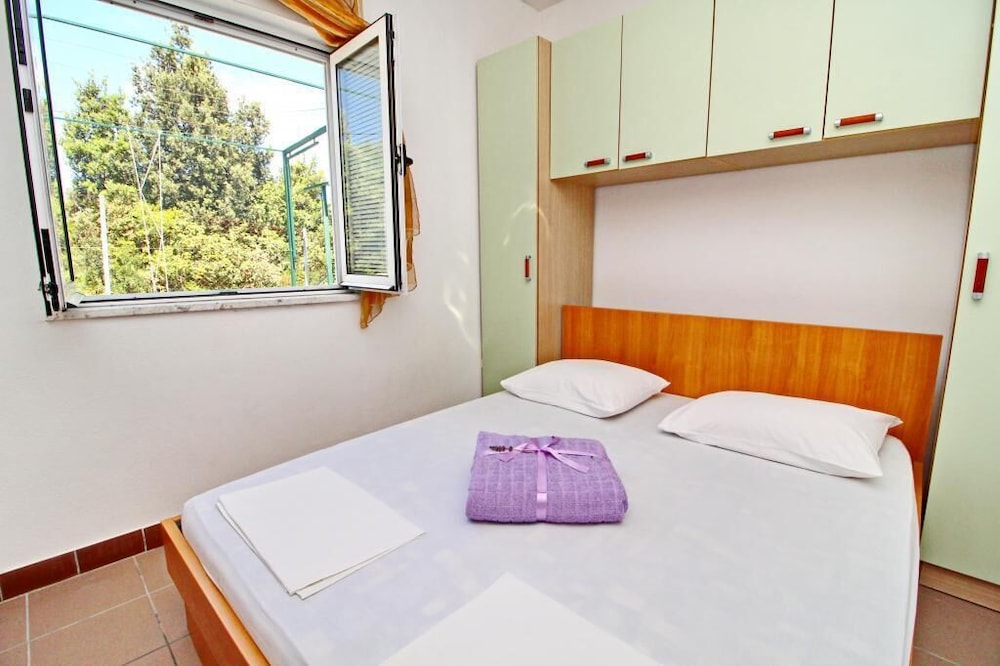 Apartments Neven view 4