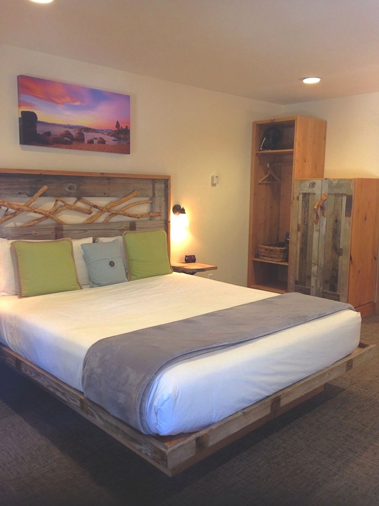 Tahoe Vistana Inn - Property Image 4