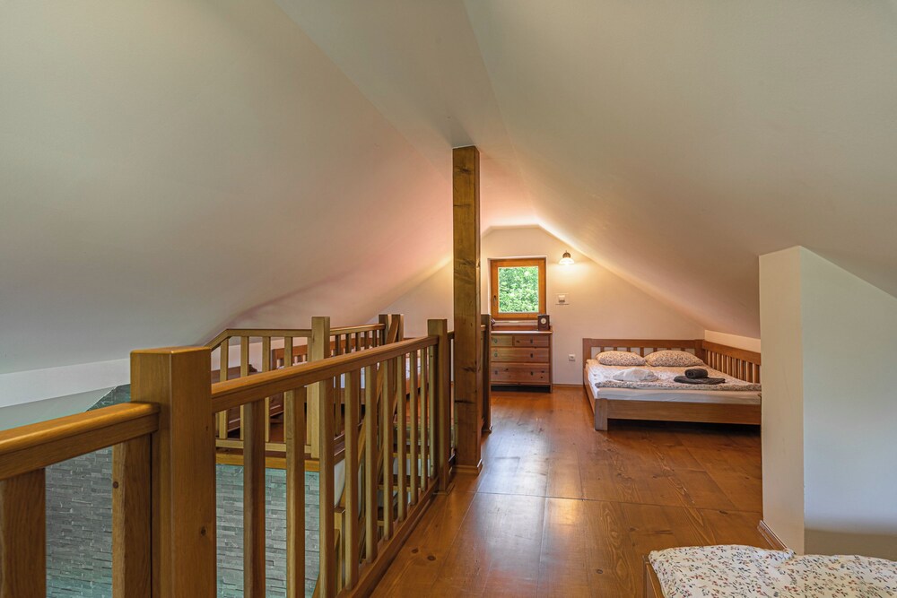 Forester's Hut With Whirlpool & Sauna view 4