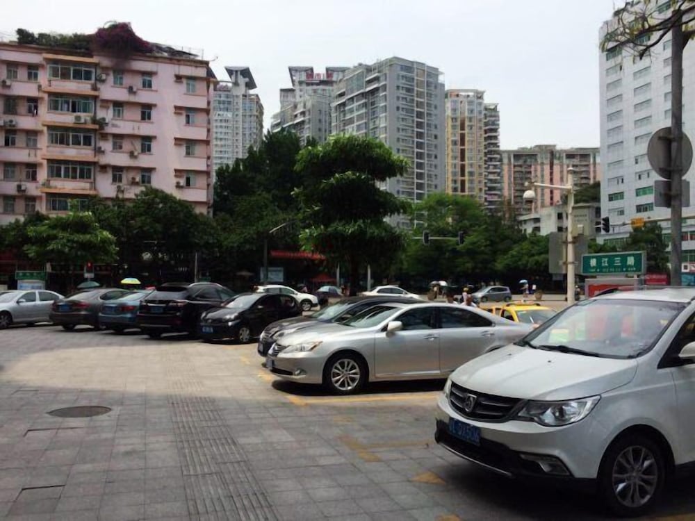 Jinjiang Inn Style Huizhou Xihu Park Pedestrian Street