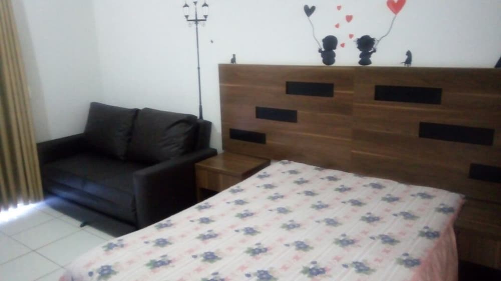 Lagoa Quente Flat Hotel Via Caldas