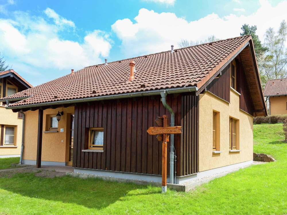 Vacation Home With Terrace in Schirgiswalde