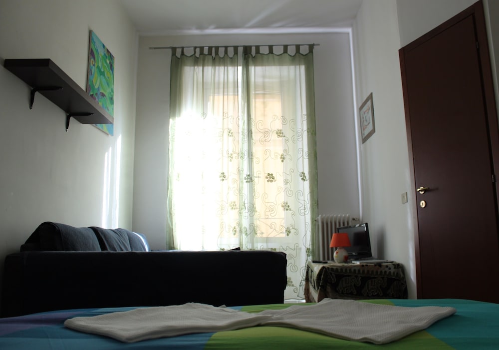 Galilei Guest House