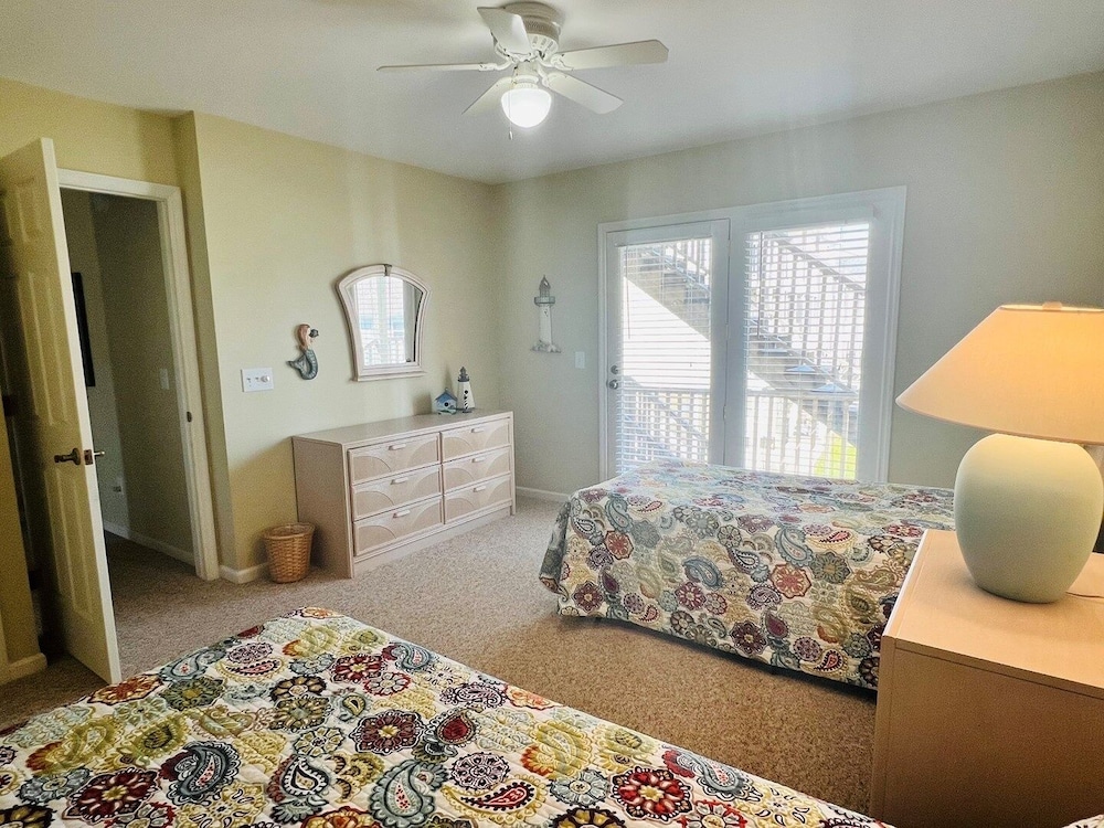 Le Tournesol 4 Bedroom Home by RedAwning - Property Image 41