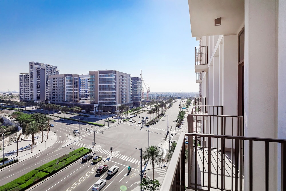 Deluxe 2BR Apartments at Socio