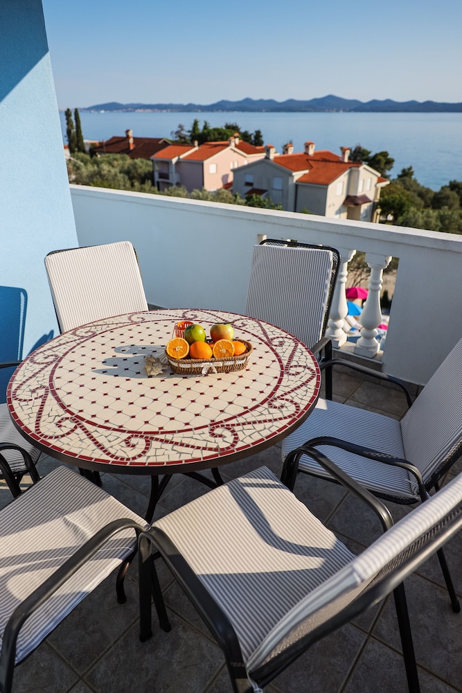 Luton Apartments, Zadar - Kozino, Heated Pool & Hot Tub