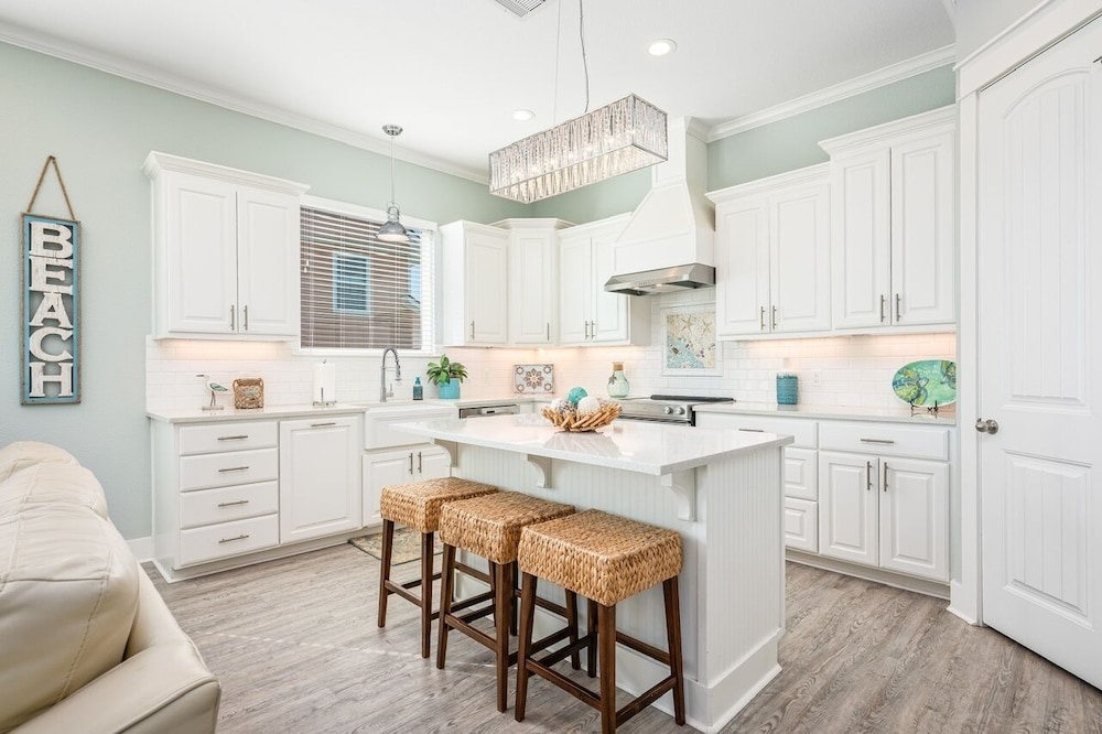 Crystal Breeze 3 Bedroom Home