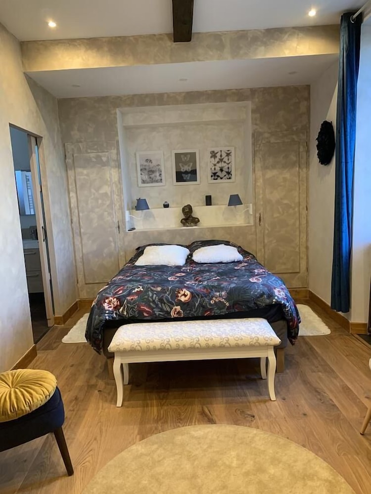 La Maison d'Amalaurille view 3