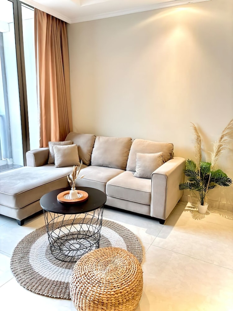 Premium Taman Anggrek Residences