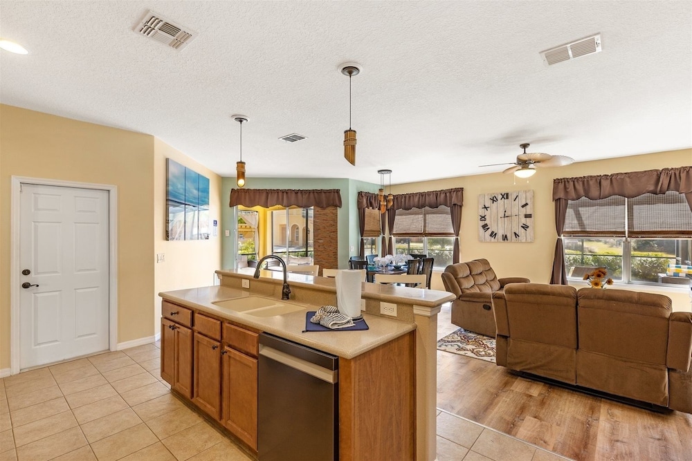 Ws477cb 4 Bedroom Home