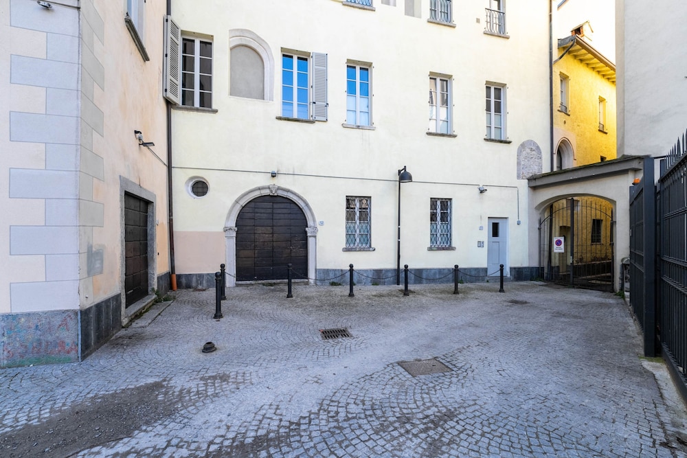 Palazzo Odescalchi by Wonderful Italy - Apt 4